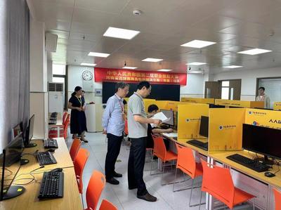 中華人民共和國第二屆職業(yè)技能大賽河南省選拔賽 商務(wù)軟件解決方案(世賽)項目在我院舉辦